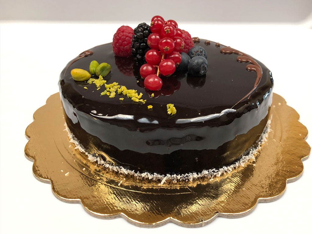 Pasticceria Fioravanti torta cioccolato e frutti rossi